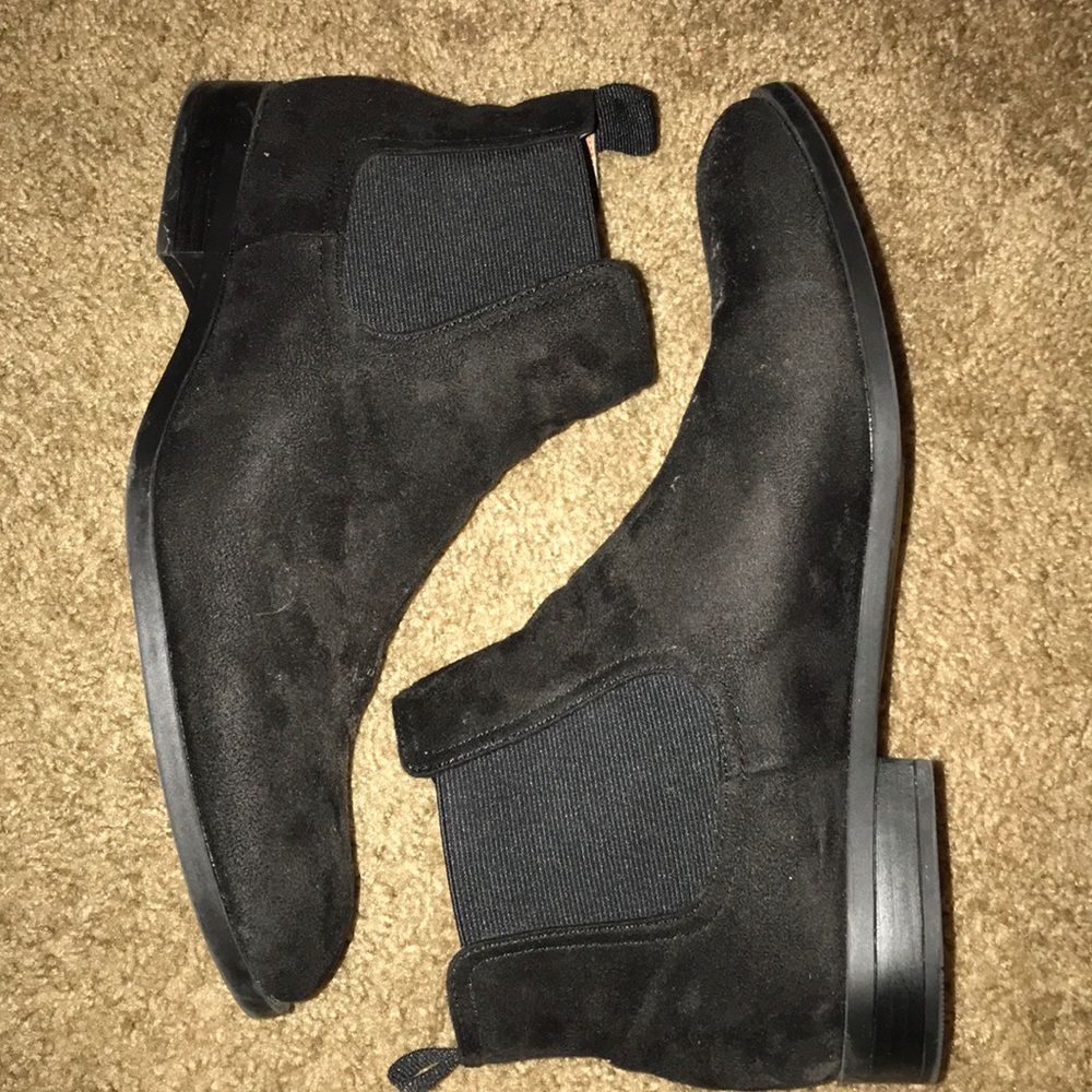 Suede Chelsea boots